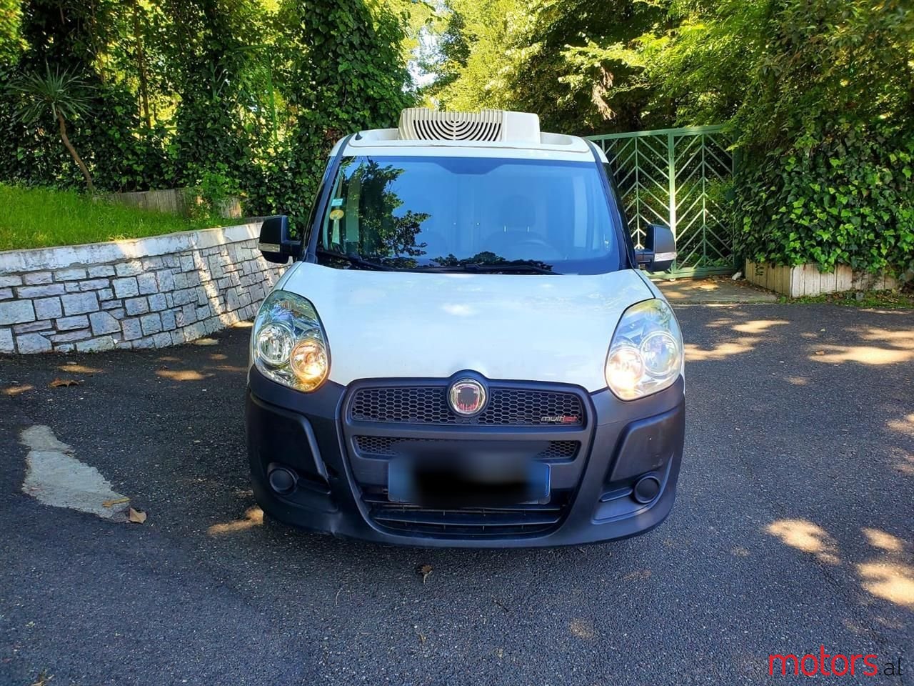 2012' Fiat Doblo photo #2