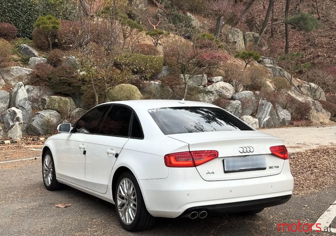 2016' Audi A4 photo #2