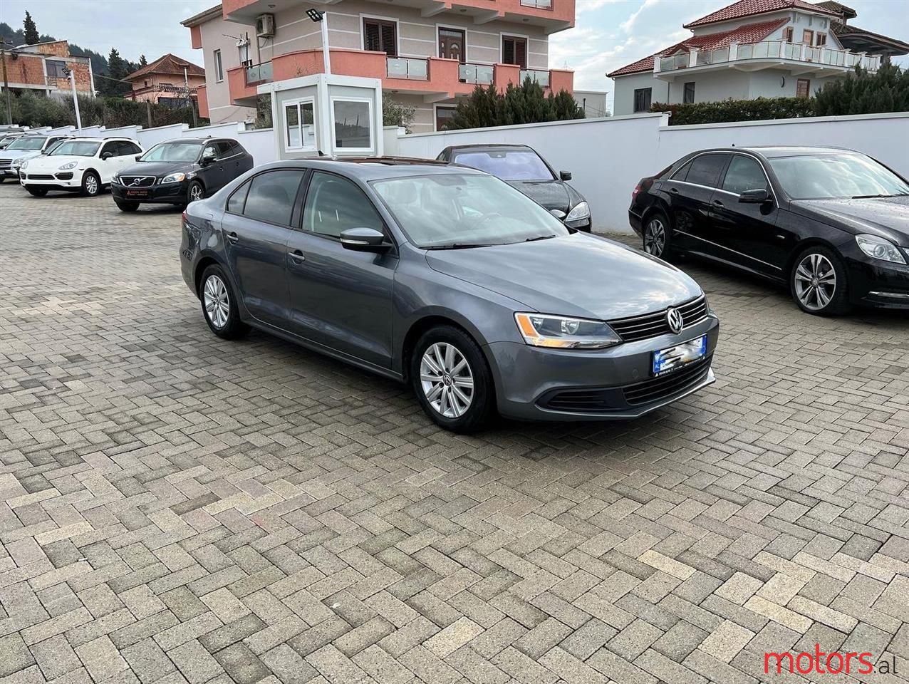 2014' Volkswagen Jetta photo #2