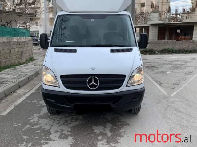 2010' Mercedes-Benz Sprinter photo #1