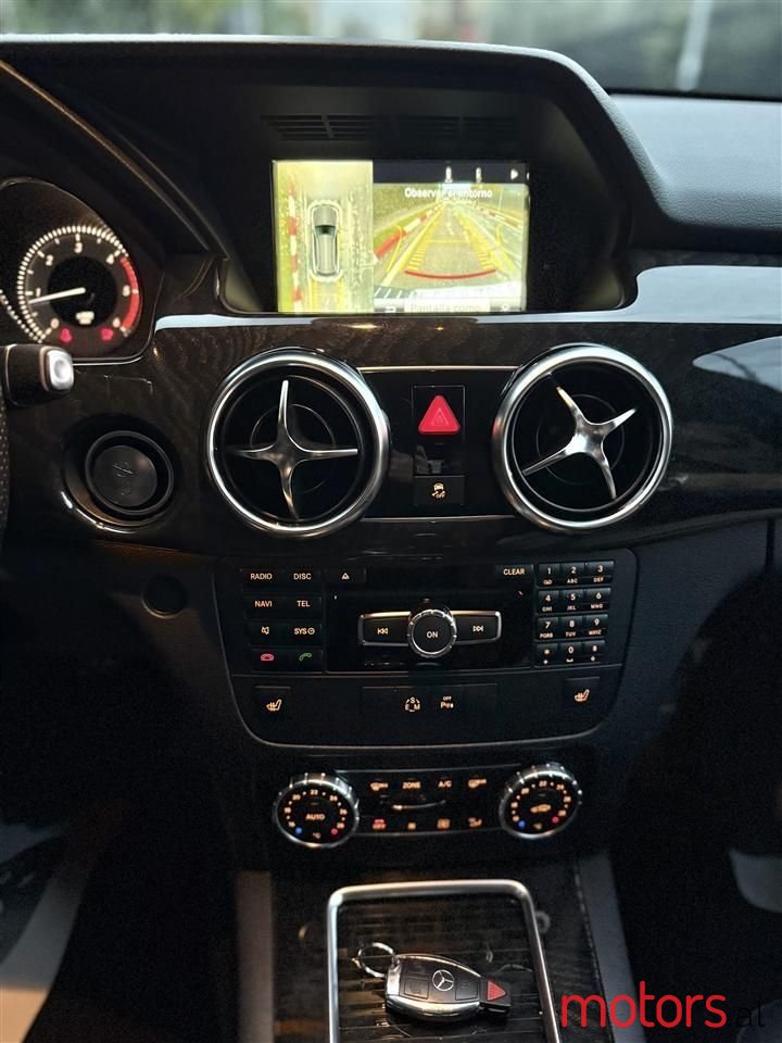 2015' Mercedes-Benz GLK 250 photo #4