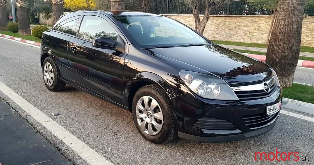 2006' Opel Astra photo #1