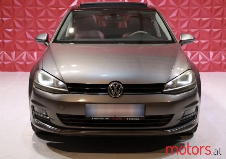 2013' Volkswagen Golf photo #2
