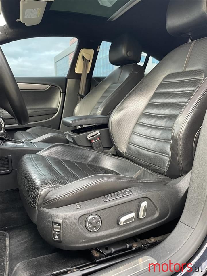 2013' Volkswagen photo #3