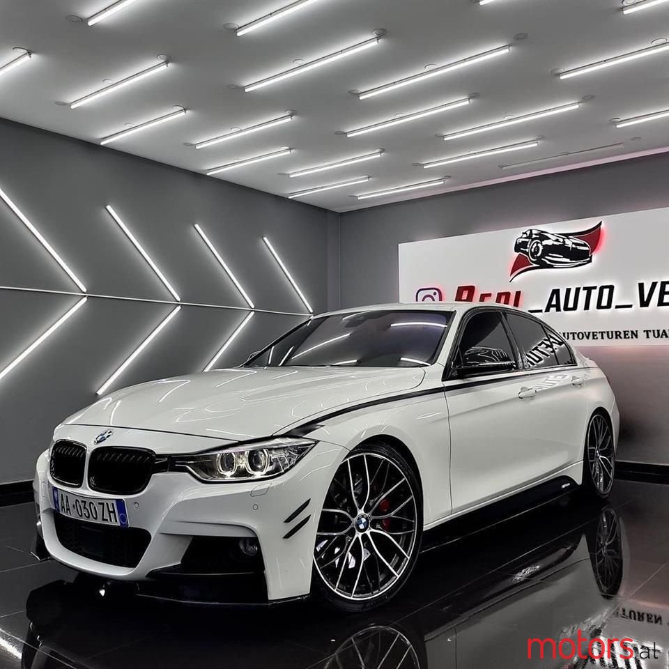 2013' BMW 335 photo #2