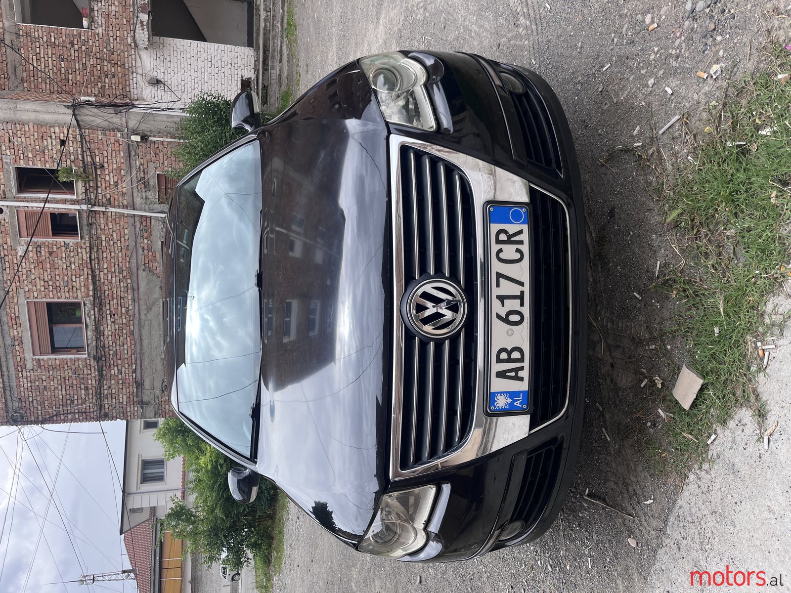 2005' Volkswagen Passat photo #1