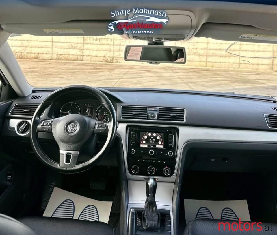 2013' Volkswagen Passat photo #3