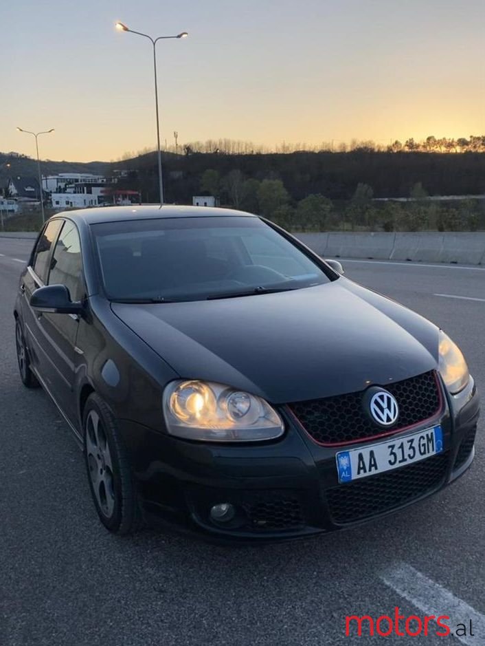 2006' Volkswagen Golf photo #1