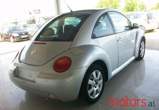 2003' Volkswagen Beetle photo #1