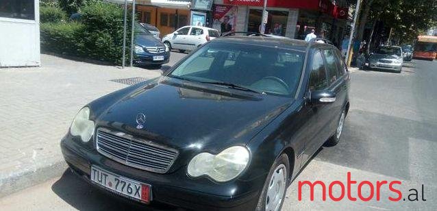 2003' Mercedes-Benz CLC photo #2