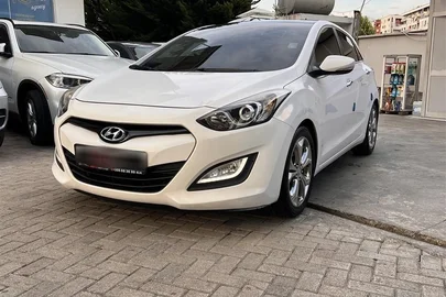 2012' Hyundai i30