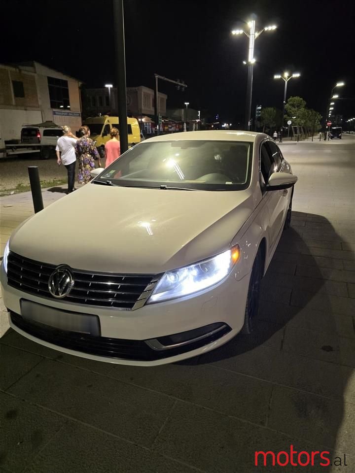 2013' Volkswagen photo #4