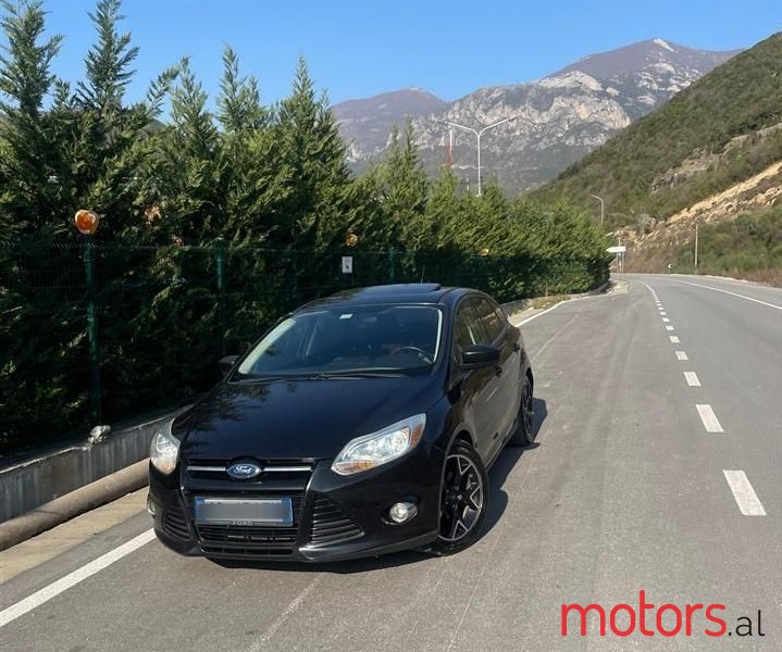 2013' Ford Focus photo #1