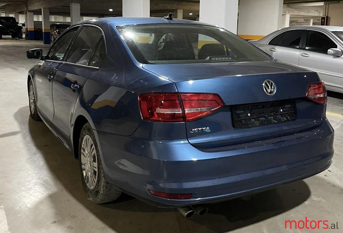 2015' Volkswagen Jetta photo #4