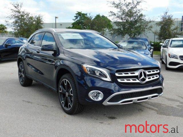 2018' Mercedes-Benz GLA-Class photo #3