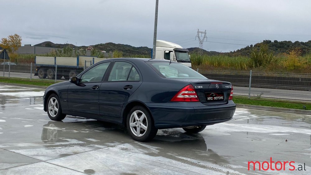 2005' Mercedes-Benz C-Class photo #4
