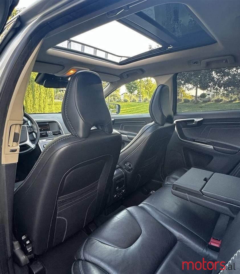 2012' Volvo Xc 60 photo #2