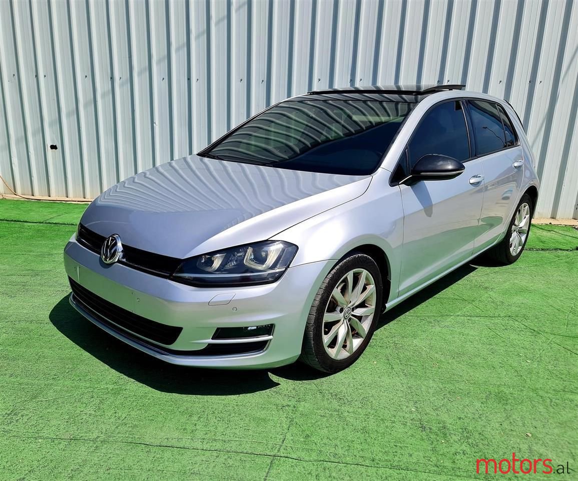 2013' Volkswagen Golf photo #4