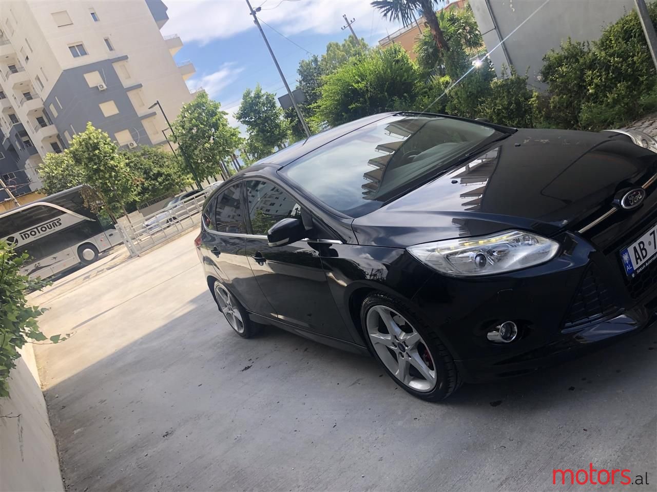 2014' Ford Focus photo #2