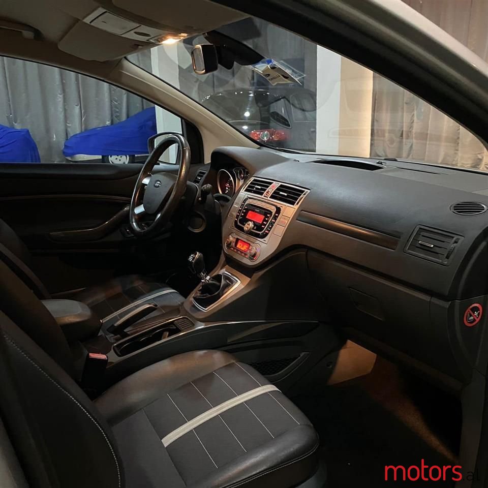 2010' Ford Kuga photo #4