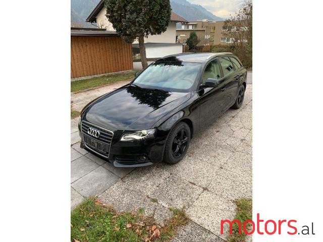 2010' Audi A4 Avant photo #2