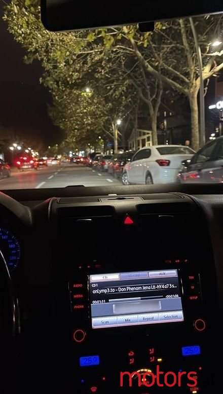 2007' Volkswagen Golf photo #2