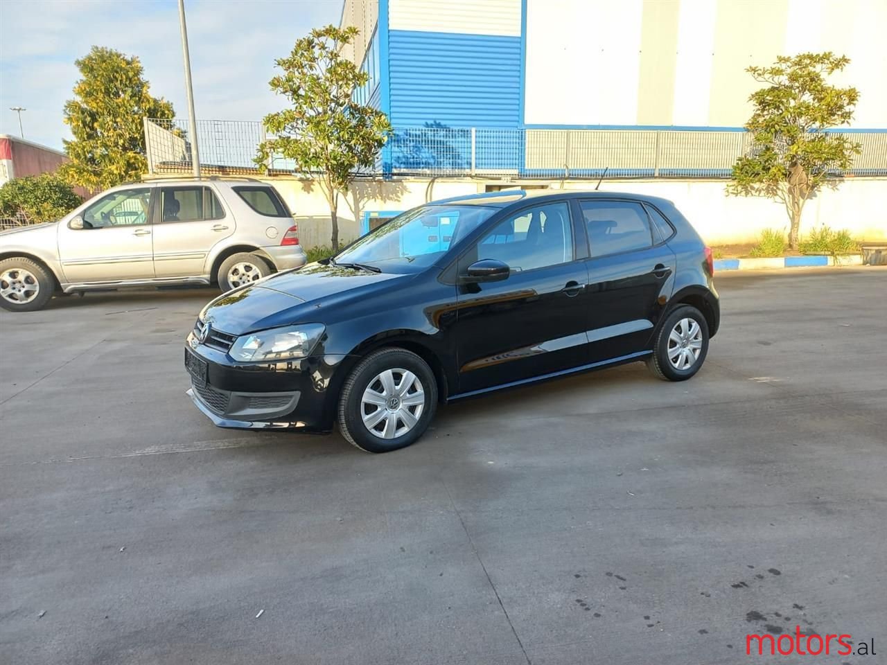 2013' Volkswagen Polo photo #5