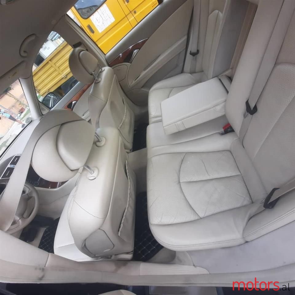 2002' Mercedes-Benz 270 photo #4