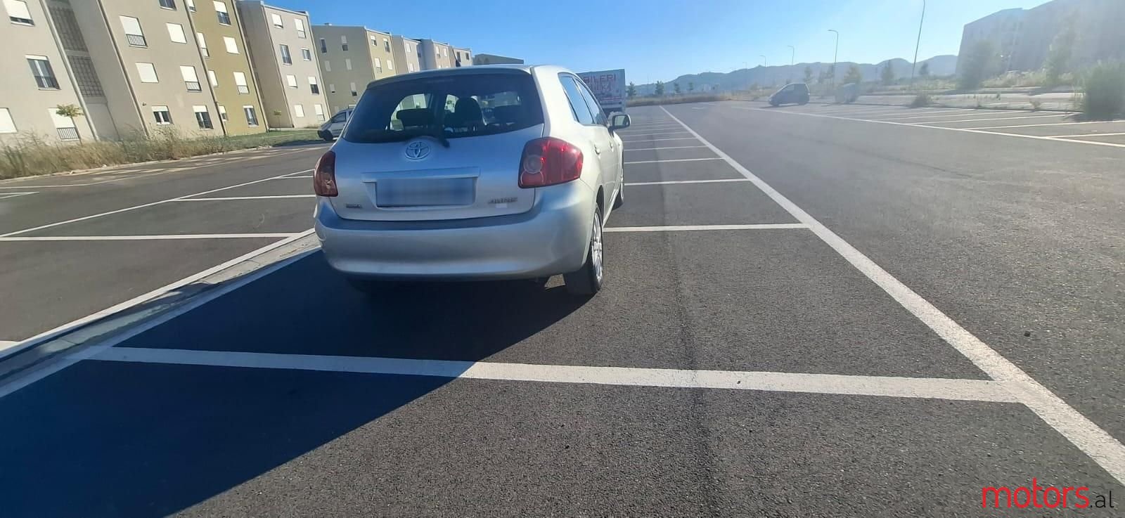 2008' Toyota Auris photo #3