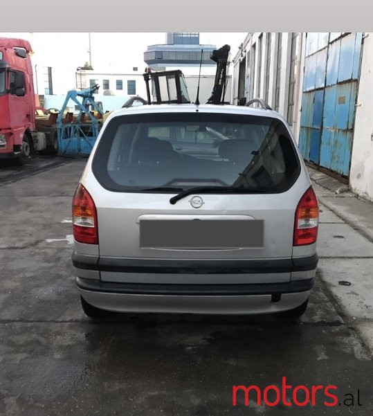2001' Opel Zafira photo #1