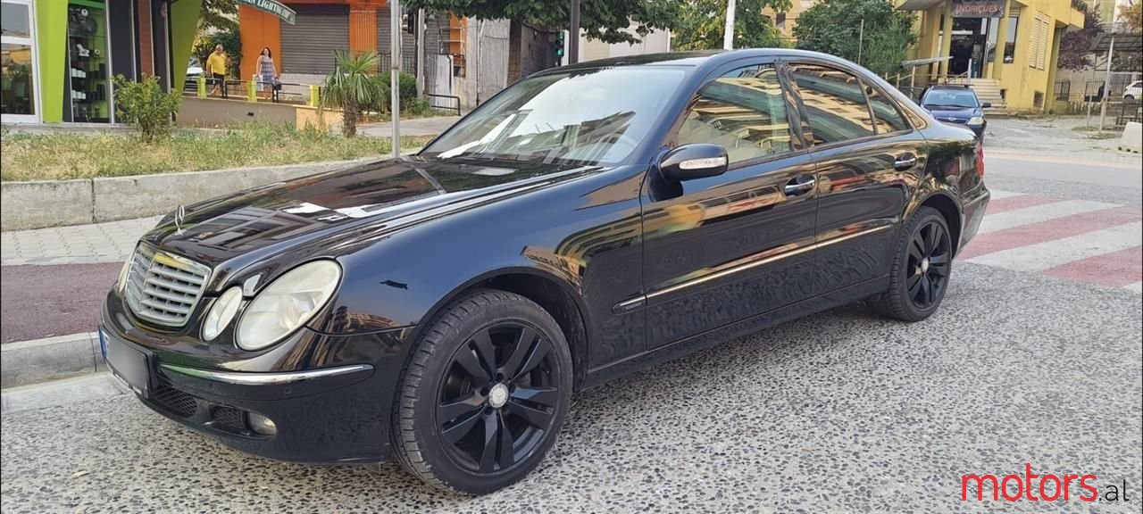 2005' Mercedes-Benz E 280 photo #2