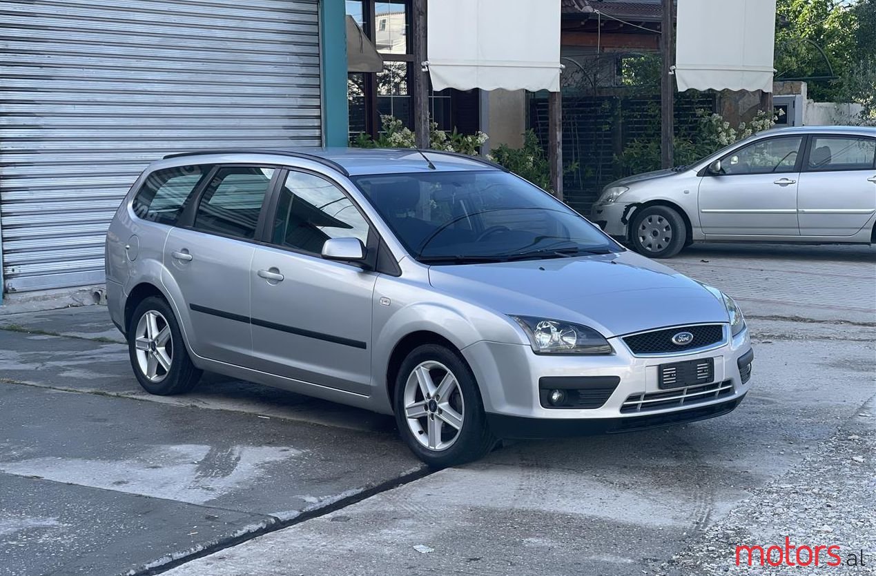 2005' Ford Focus photo #1