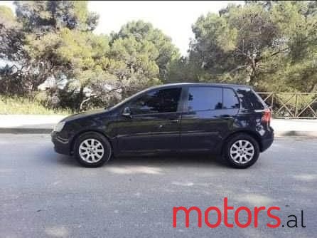 2005' Volkswagen Golf photo #4