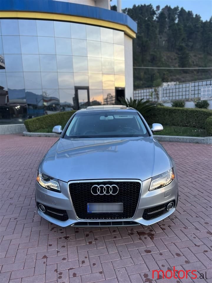 2010' Audi A4 photo #2