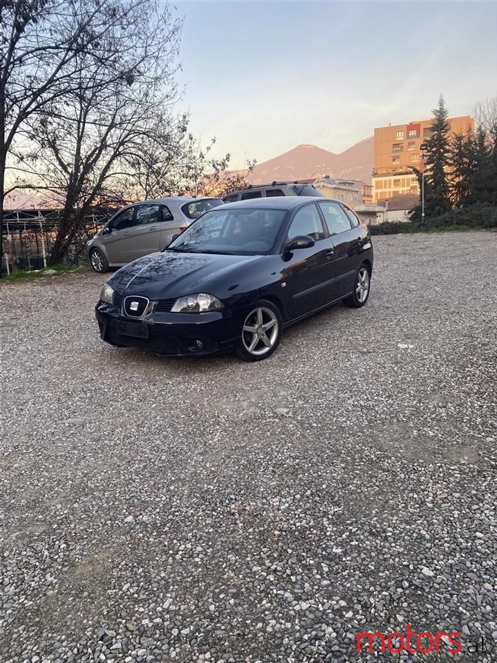 2008' SEAT Ibiza photo #2