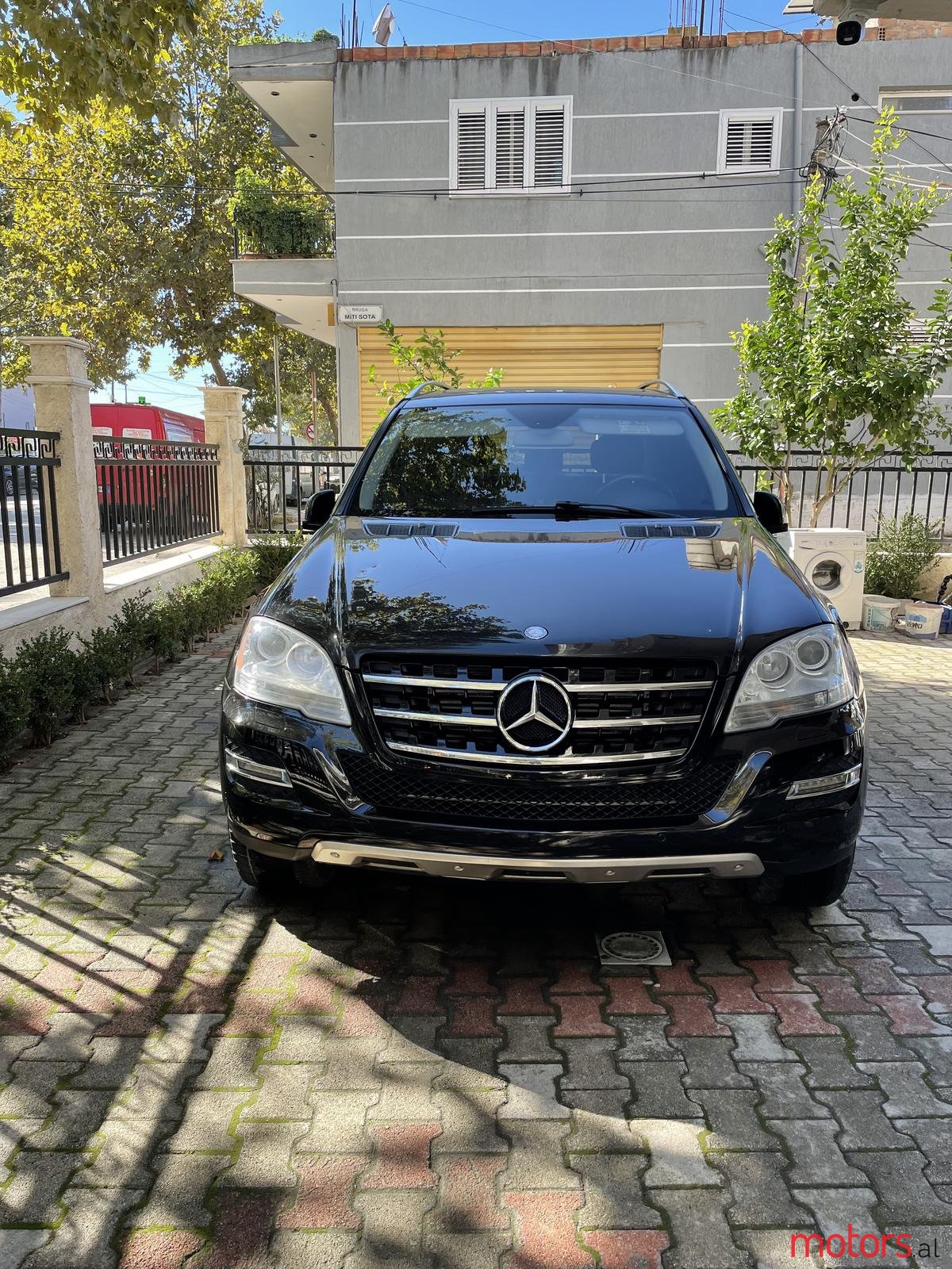 2011' Mercedes-Benz ML 350 Grand edisen photo #1