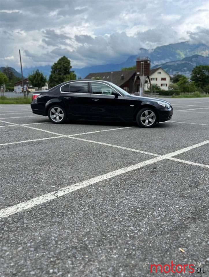 2006' BMW 525 photo #3