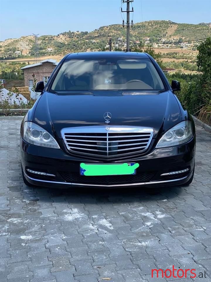 2010' Mercedes-Benz S 350 photo #1