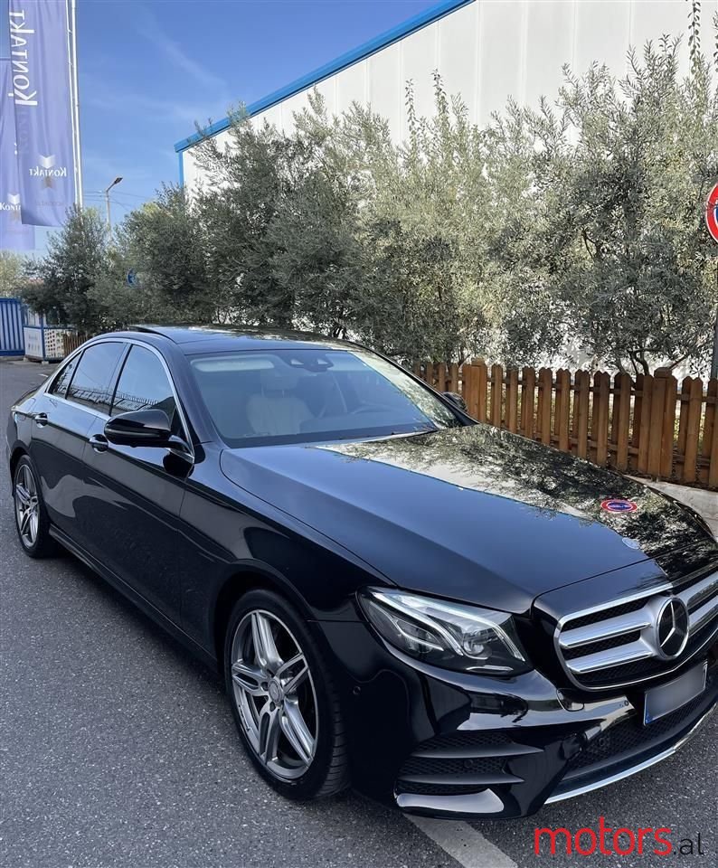 2017' Mercedes-Benz E 350 photo #1