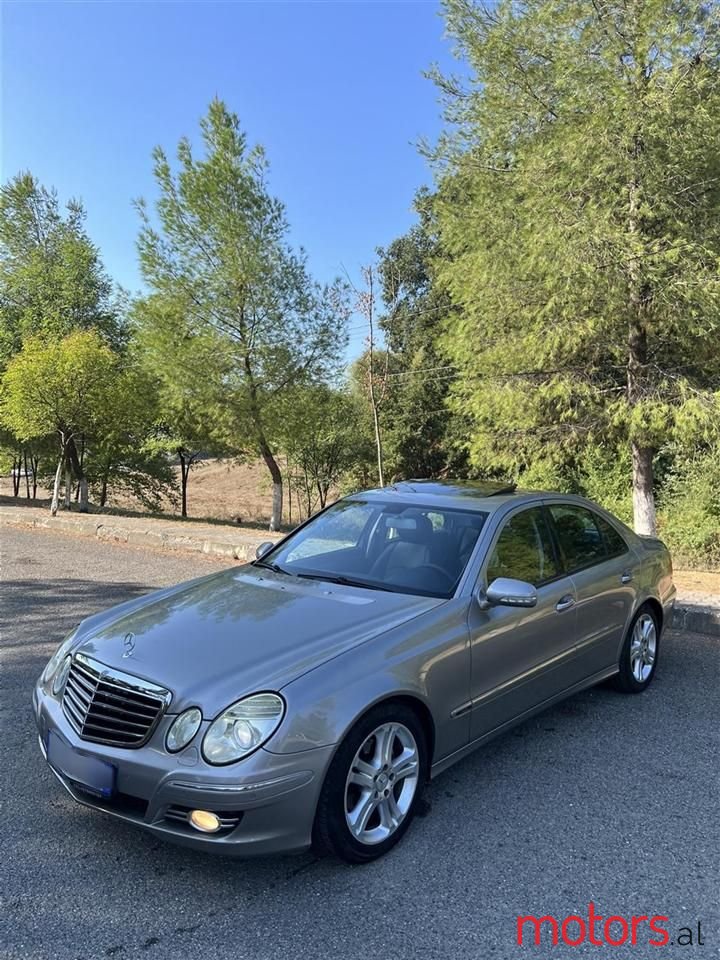 2006' Mercedes-Benz E 280 photo #1