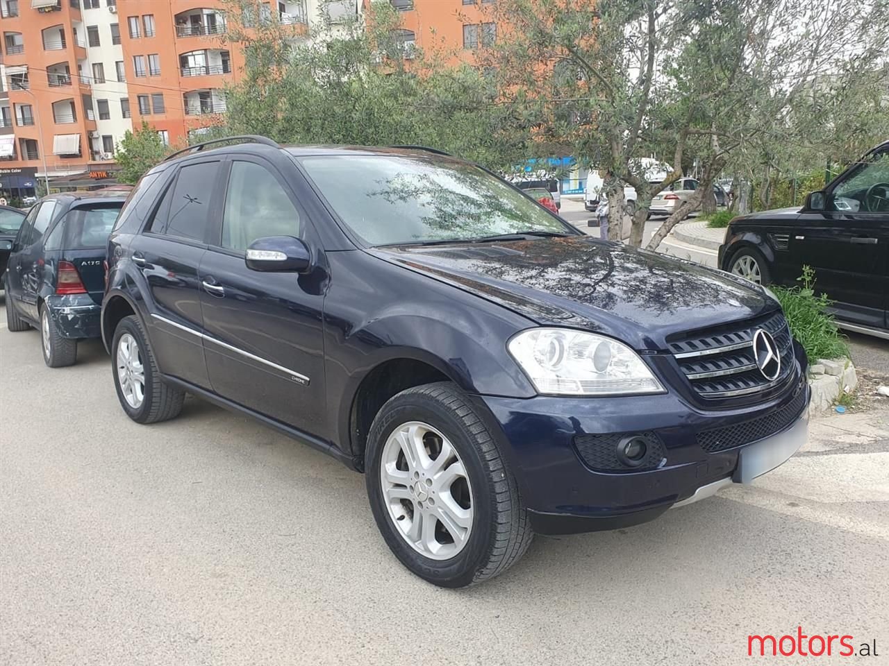 2006' Mercedes-Benz ML 420 photo #1