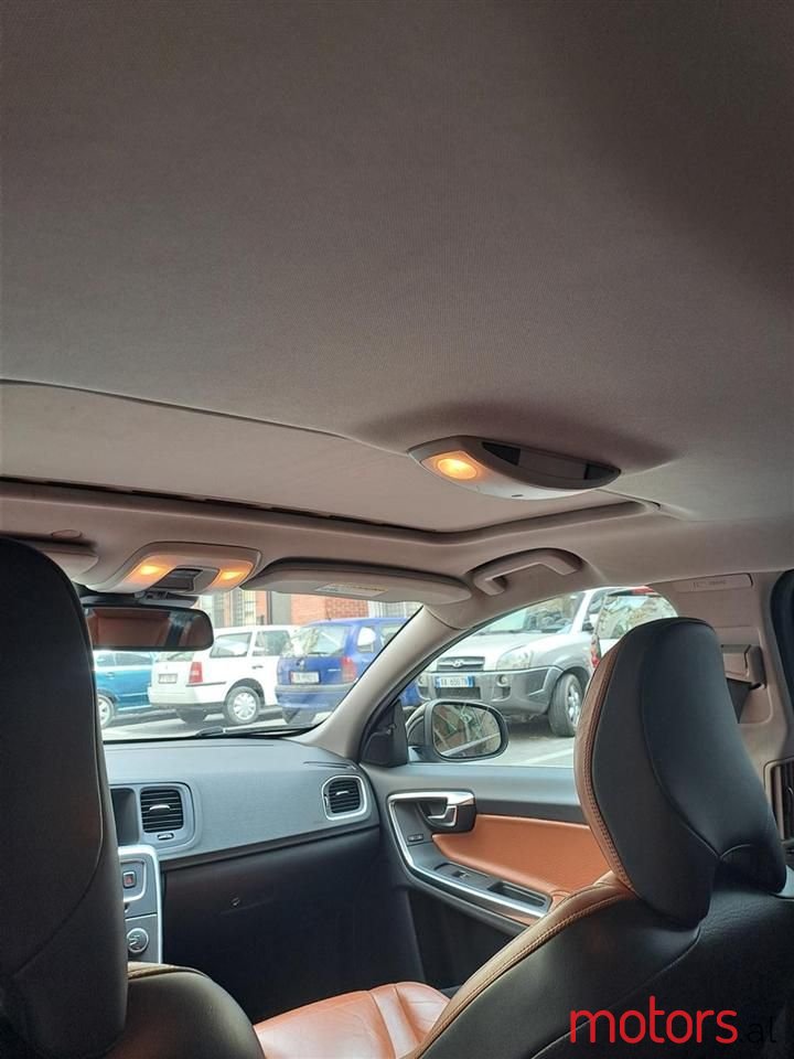 2012' Volvo S60 photo #3