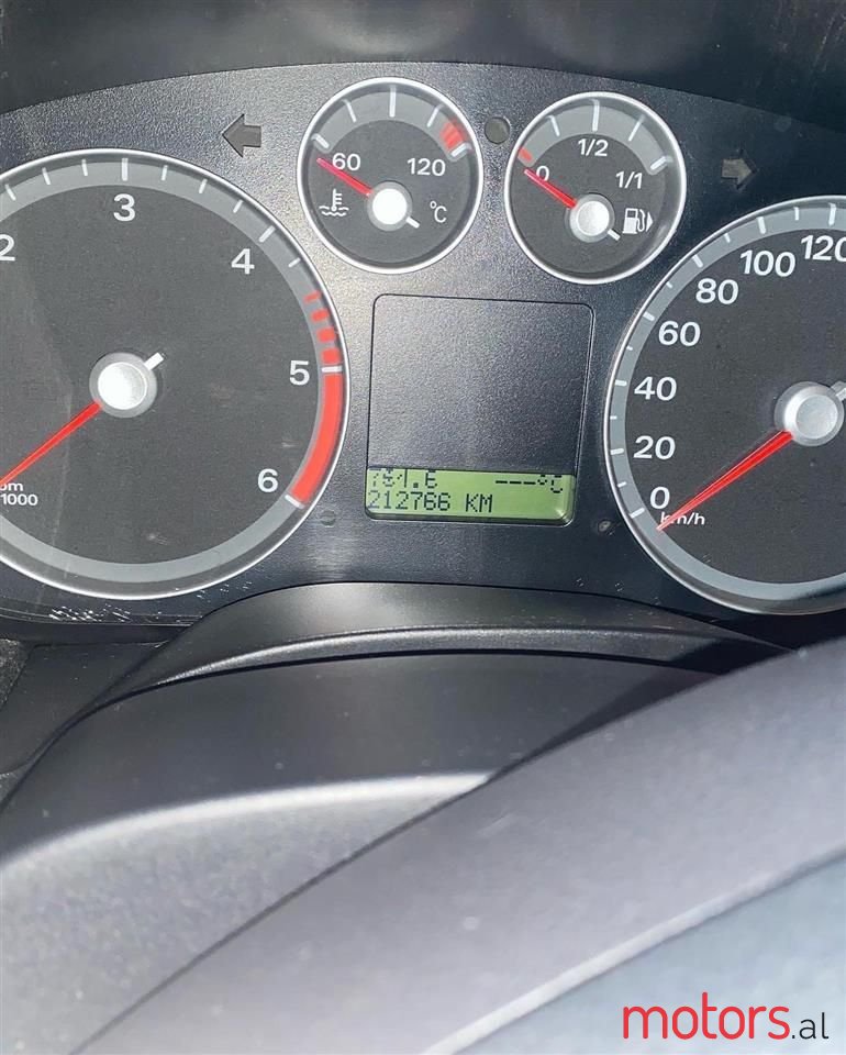 2006' Ford Focus photo #3