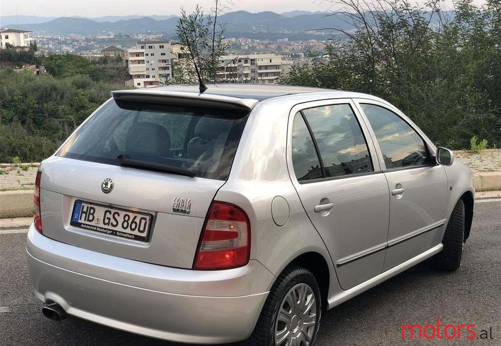 2006' Skoda Fabia photo #1
