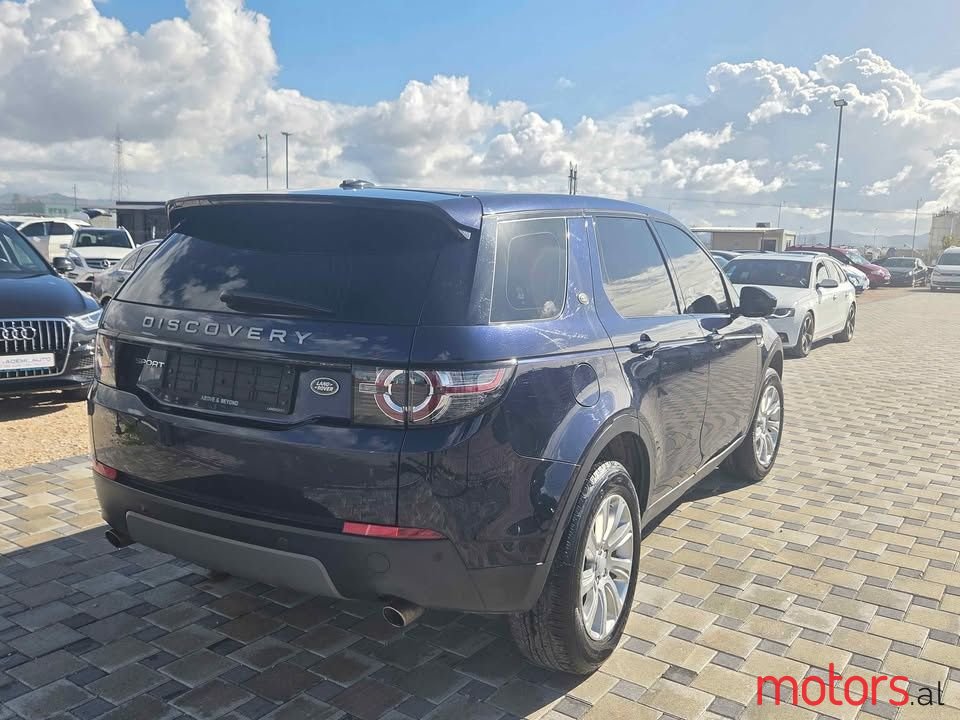 2016' Land Rover Discovery Sport photo #4