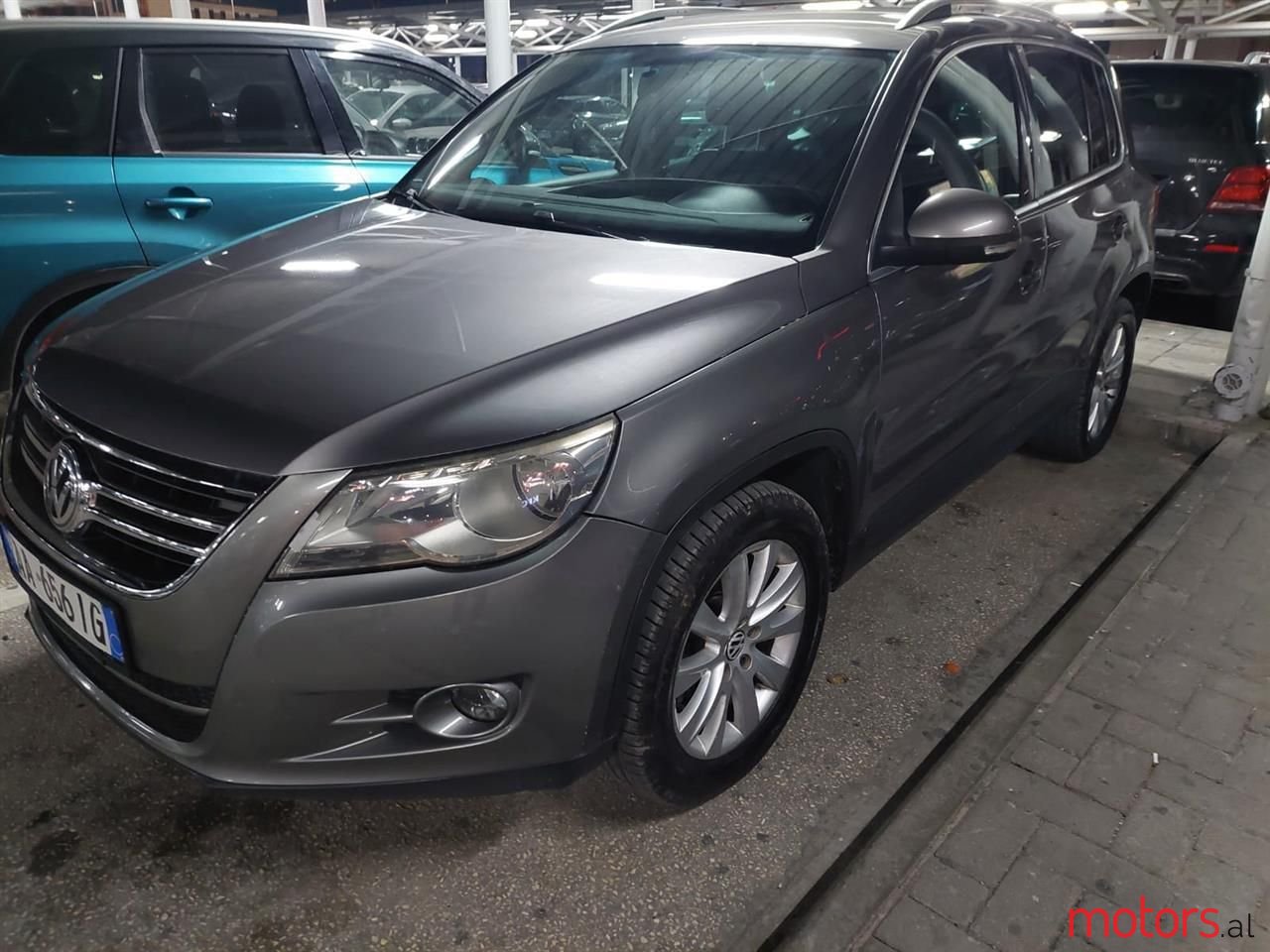 2008' Volkswagen Tiguan photo #1