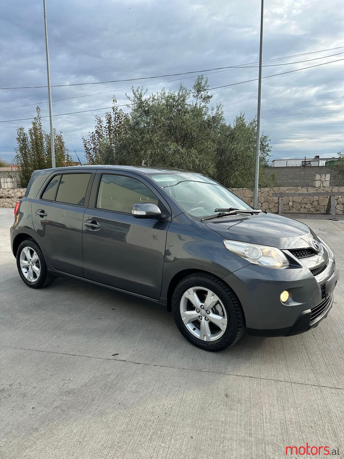 2009' Toyota Urban Cruiser photo #6
