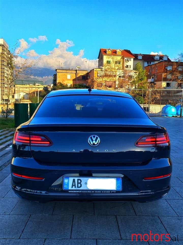 2019' Volkswagen Arteon photo #5