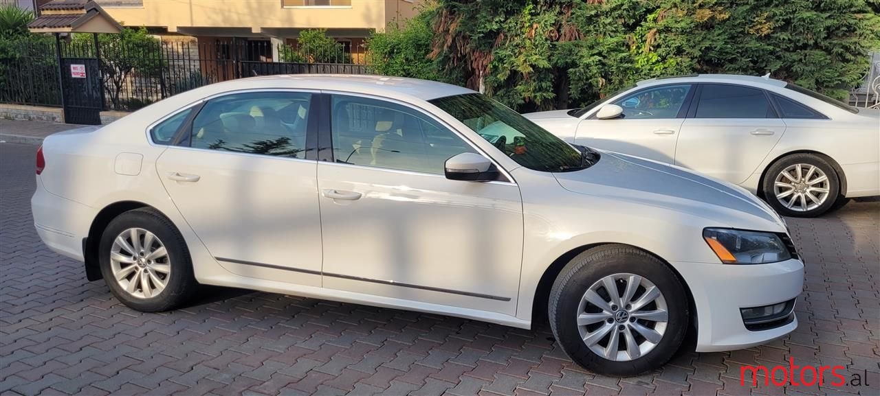 2014' Volkswagen Passat photo #6