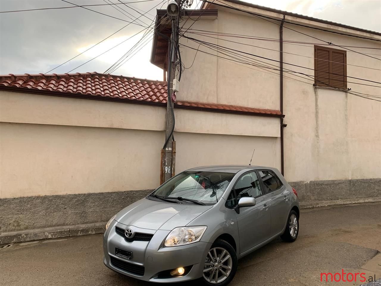 2008' Toyota Auris photo #1